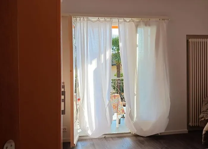 Cozy With Terrace Apartamento Minusio