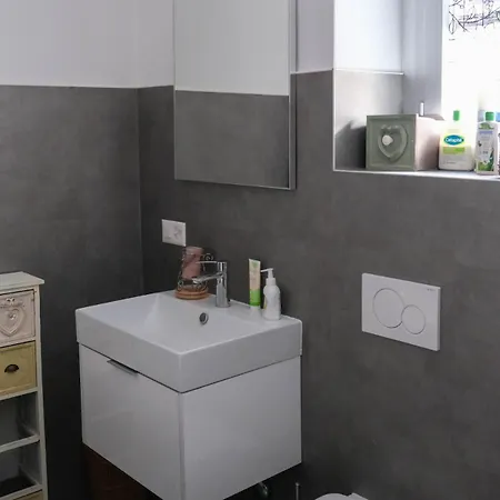 Apartman Cozy With Terrace